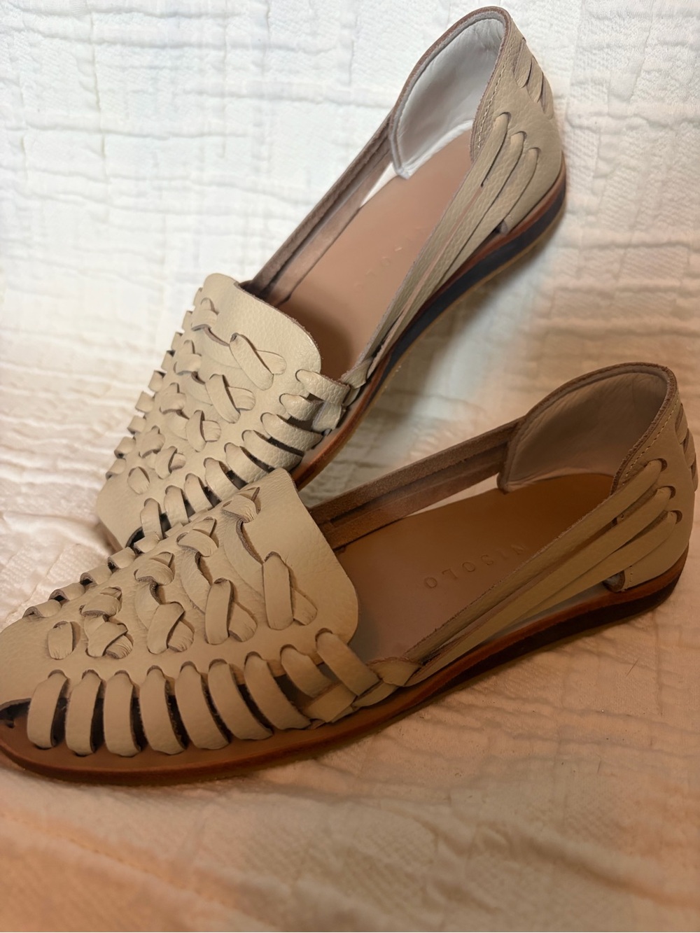 Nisolo NWOT Cream Woven Leather Huarache Flats -Sz 9